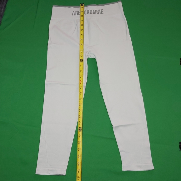 Abercrombie and Fitch Leggings - Picture 14 of 16